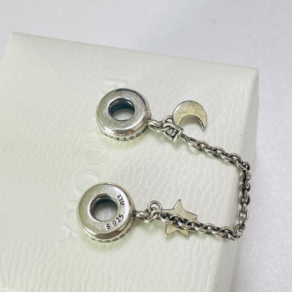 Moon & Star Safety Chain – Pretty Little Charm Pandora Half Moon and Star Safety Chain Charm
